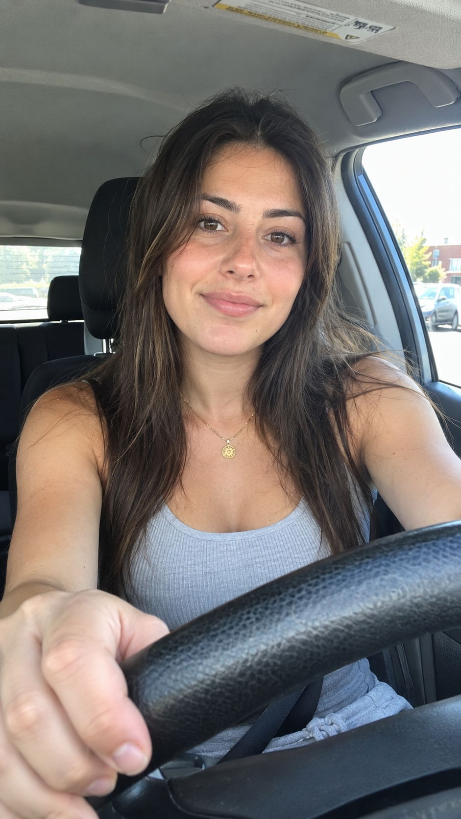 Ana R.